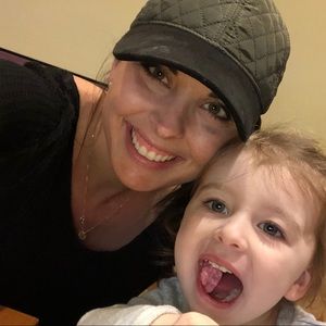 Meet your Posher, Melissa